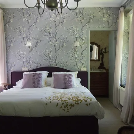 Le Refuge Bed & Breakfast 4*